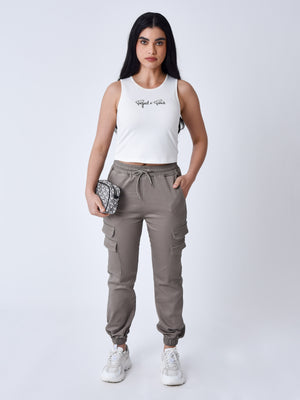 tf239707-taupe-modelshot