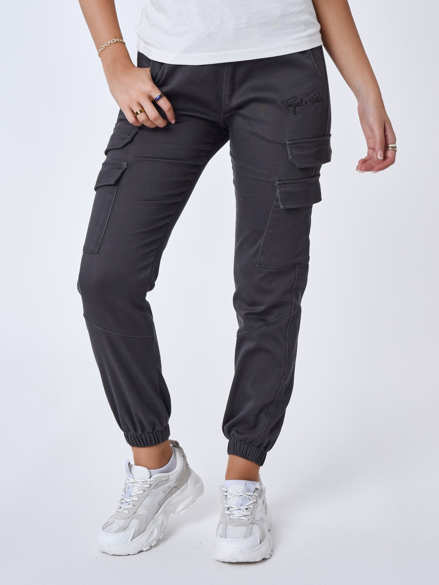 tf239707-anthracite