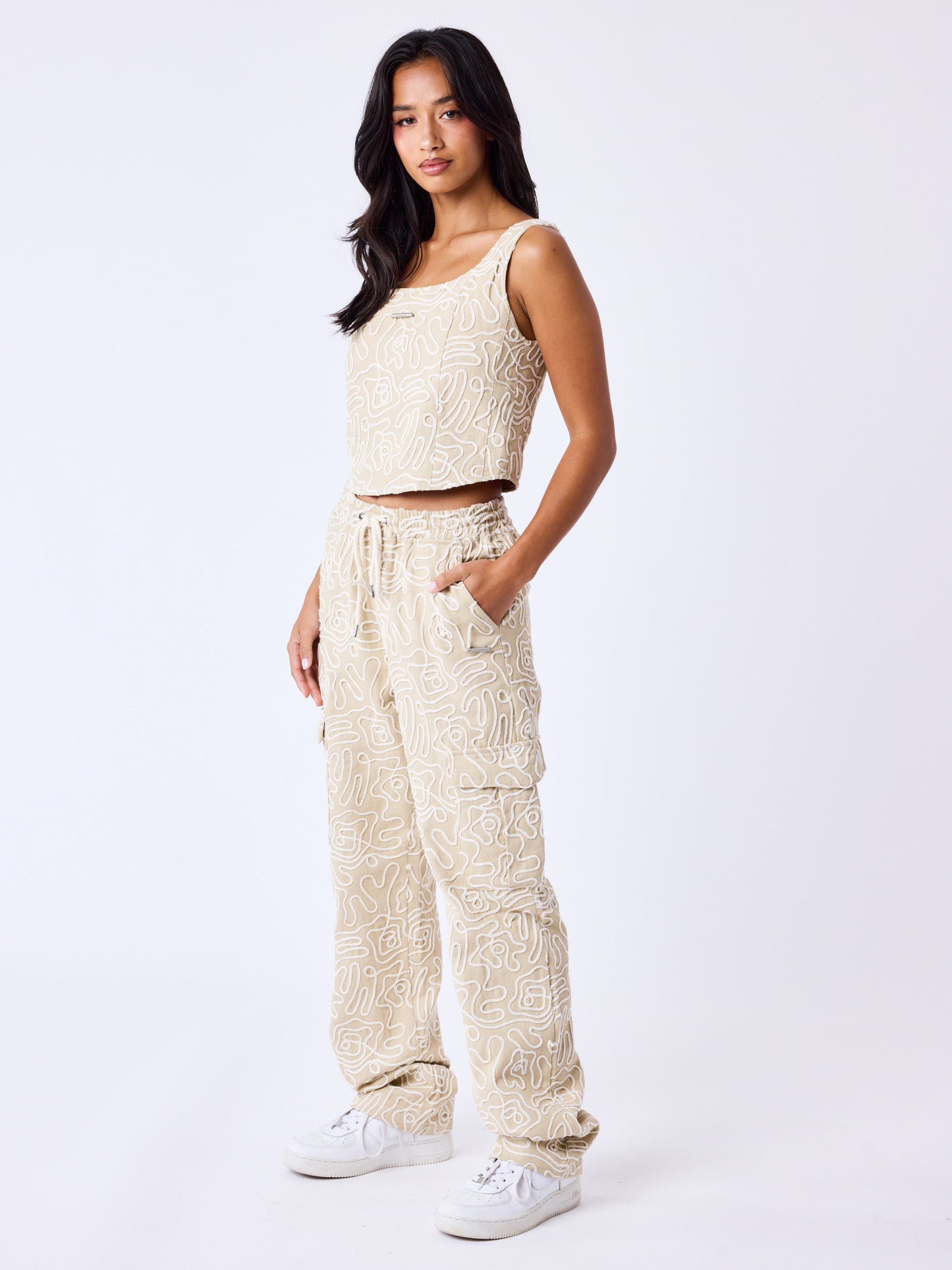 top-nazca-beige-modelshot