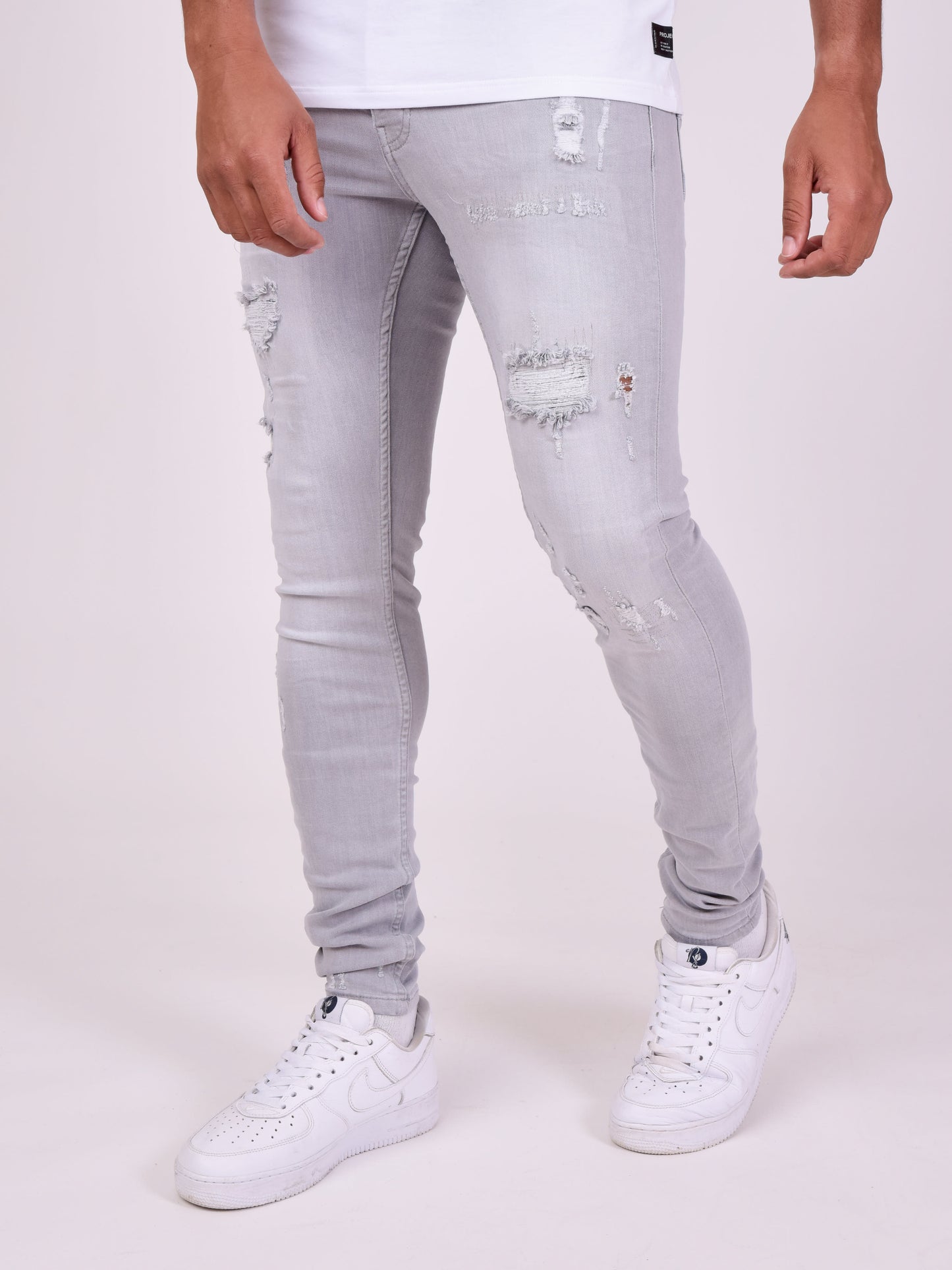 tp21007-gris-clair-modelshot