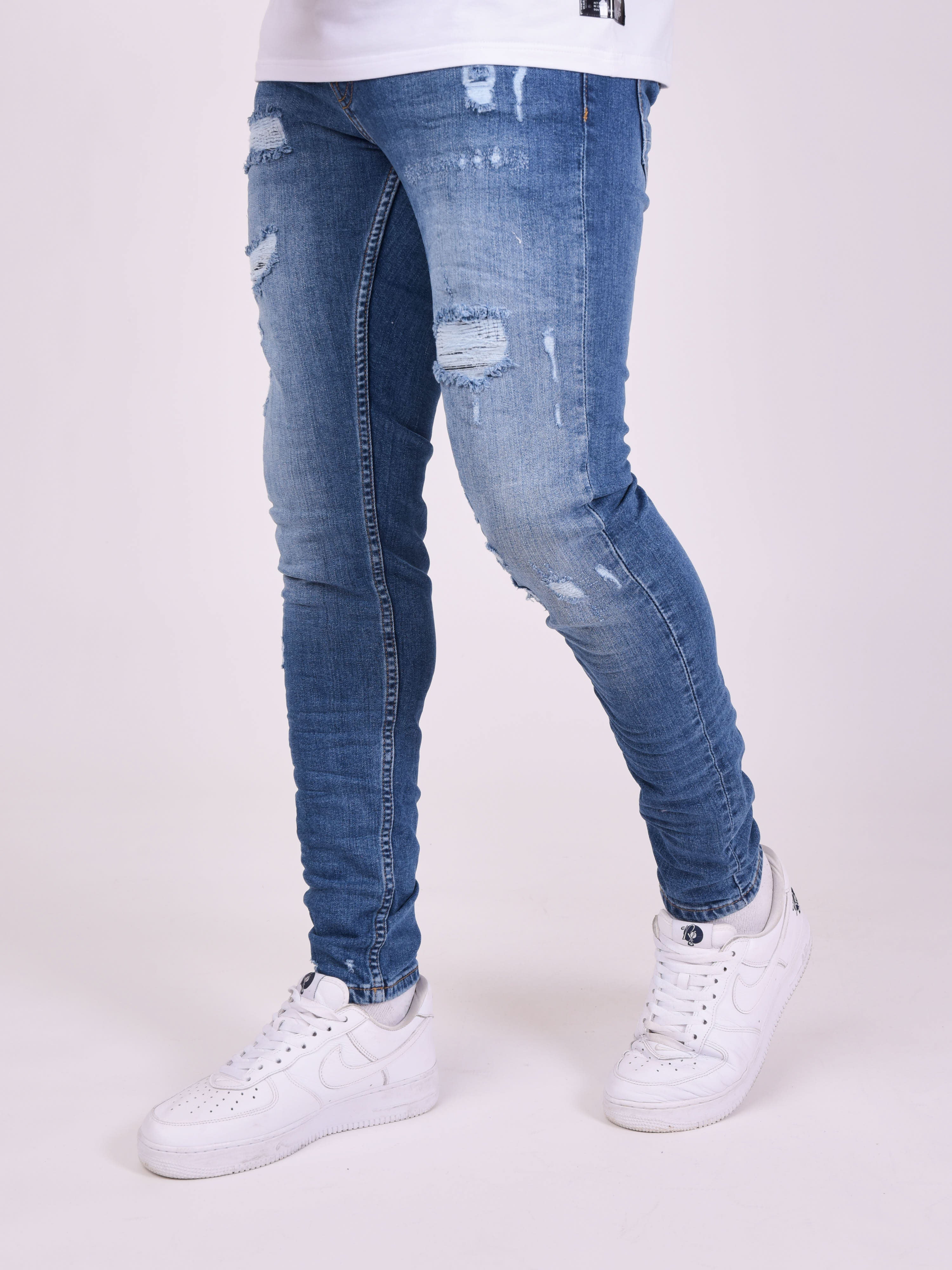 Skinny jeans with worn effect-3