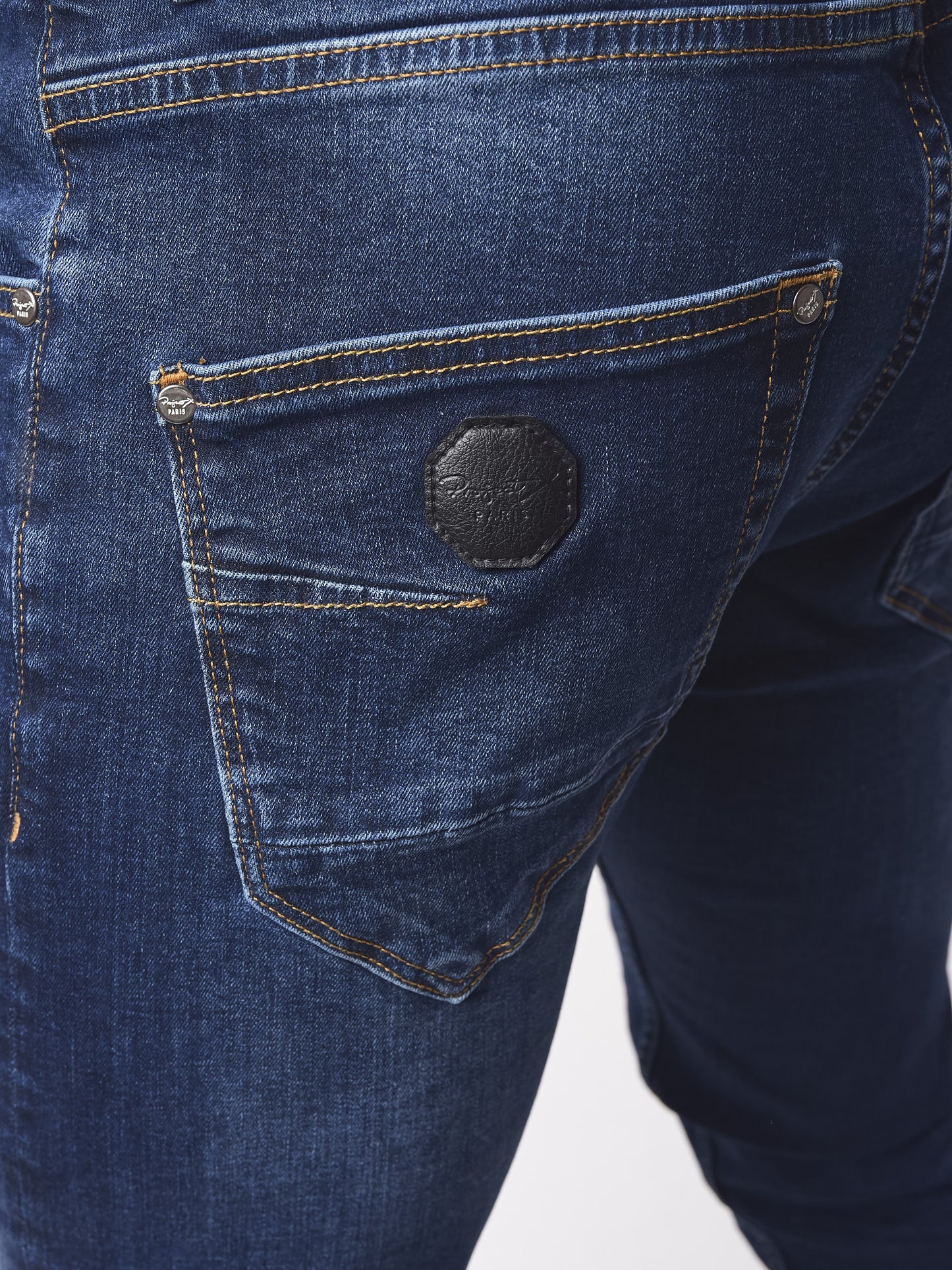tp21016-bleu-detailshot