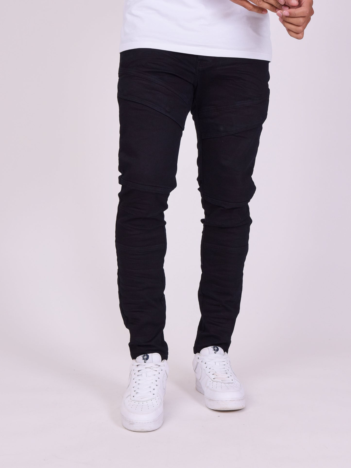 tp21050-bleu-modelshot