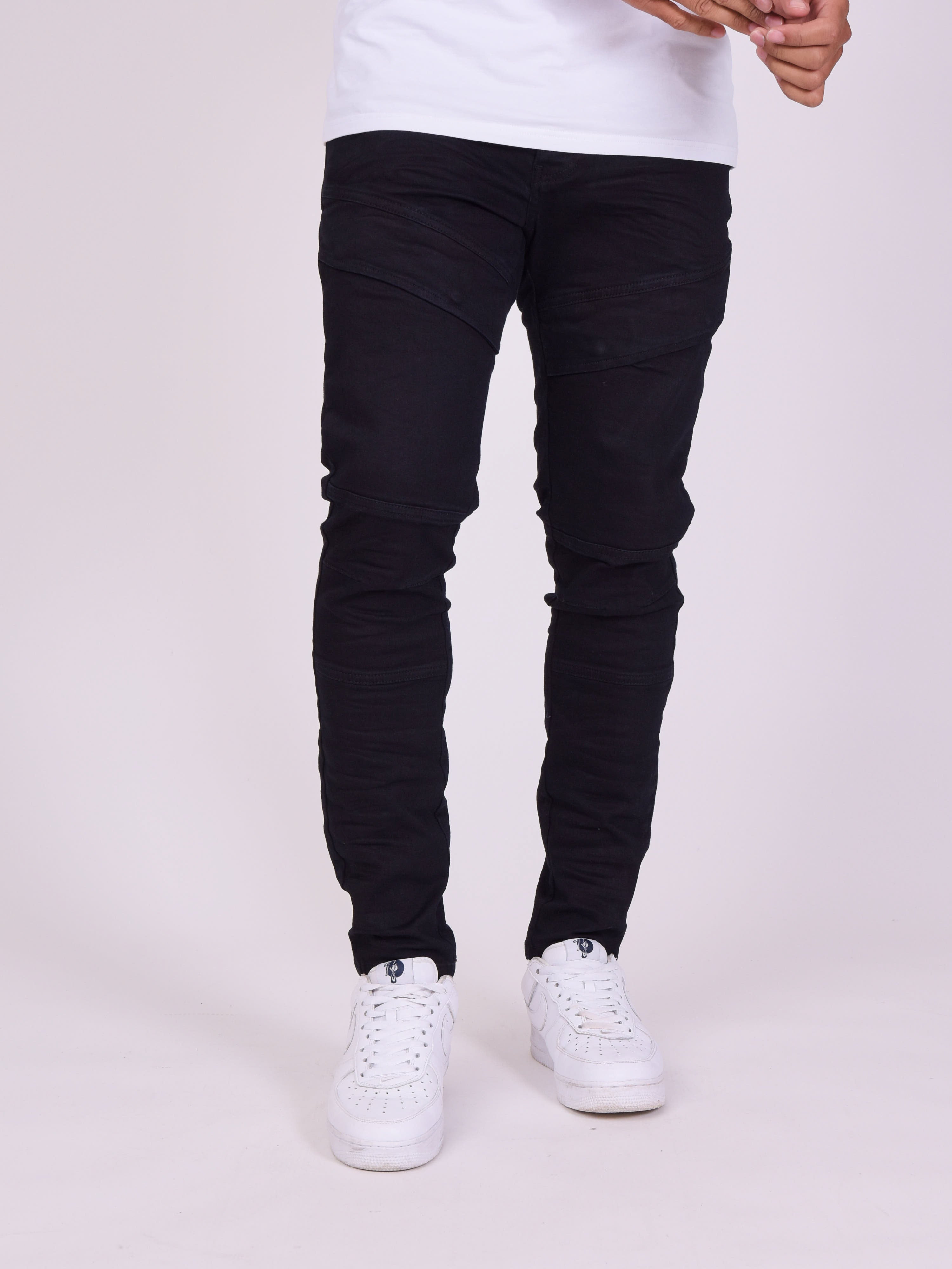 tp21050-bleu-modelshot
