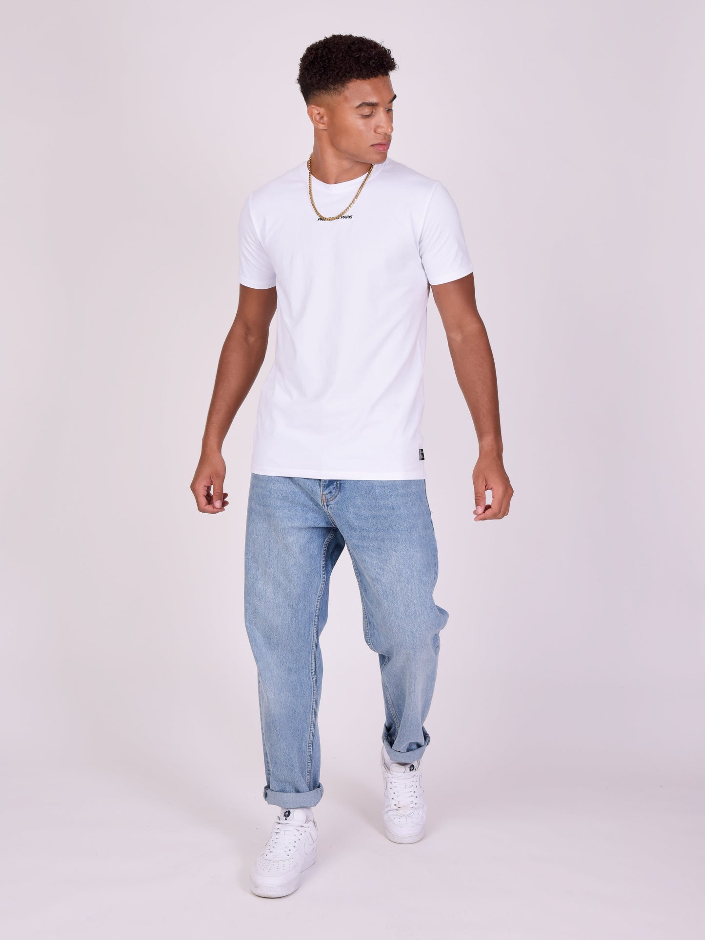 tp21056-bleu-modelshot