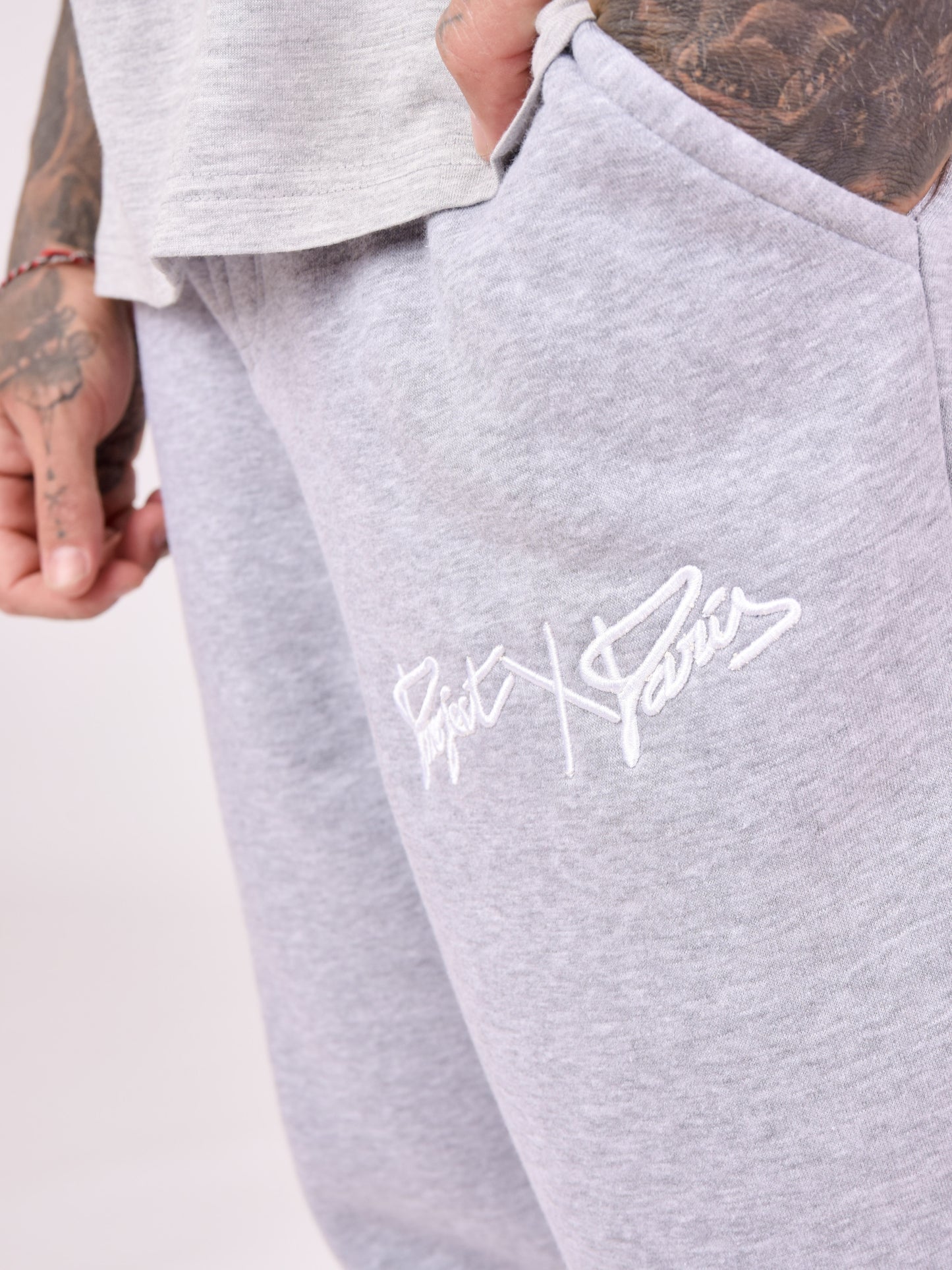 tu2120901-gris-clair-detailshot