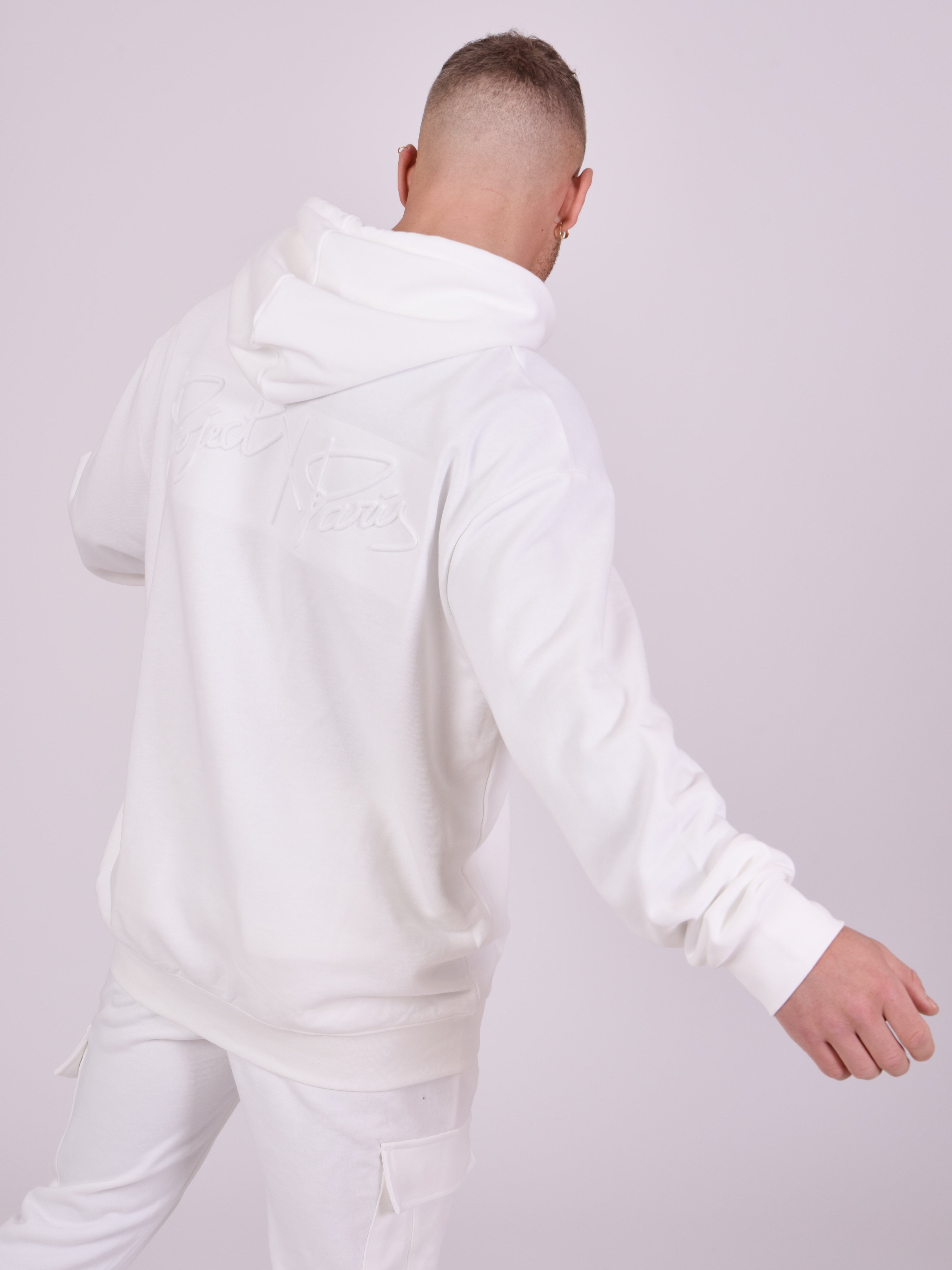 tu212907-blanc