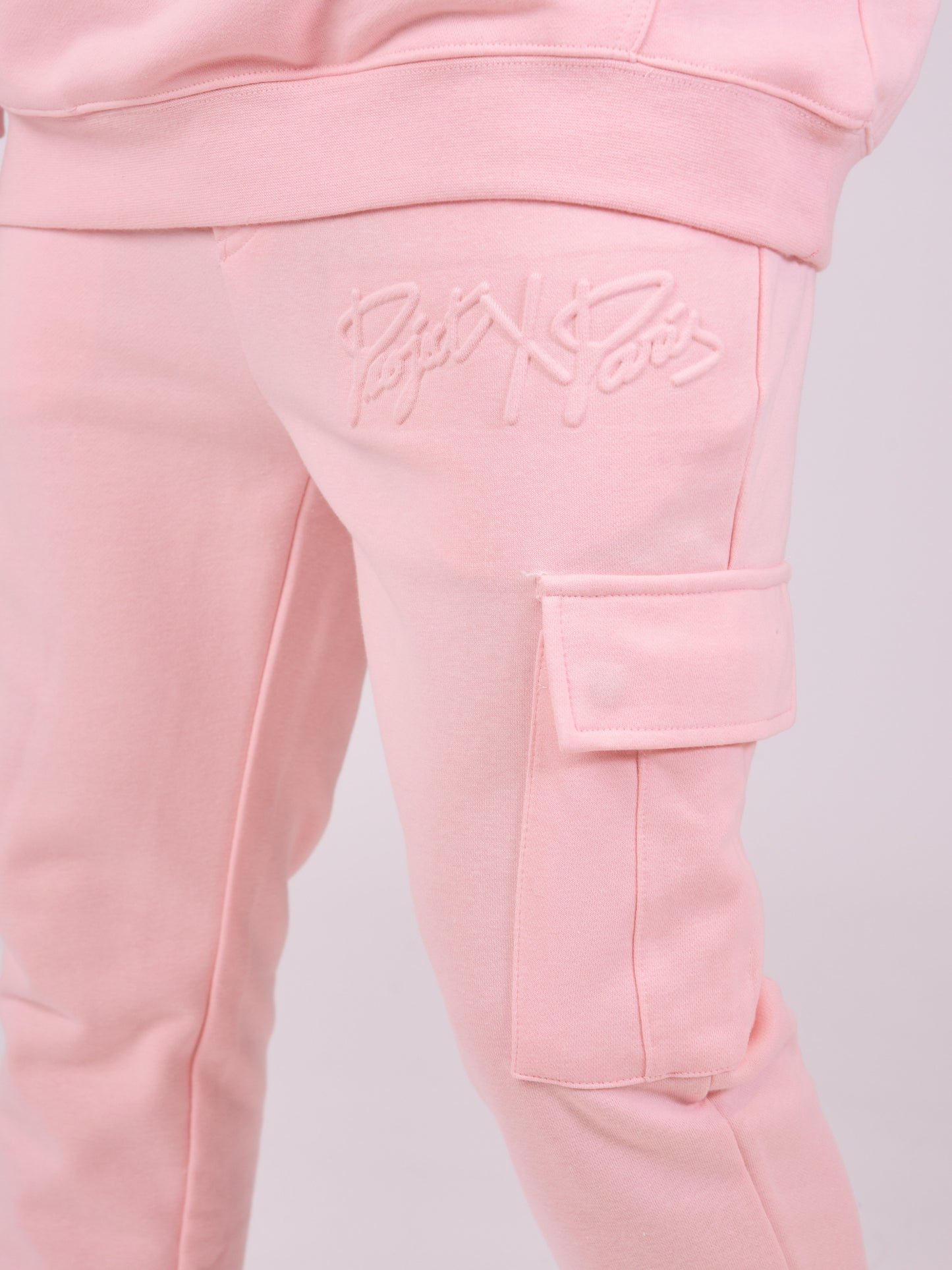 tu214907-rose