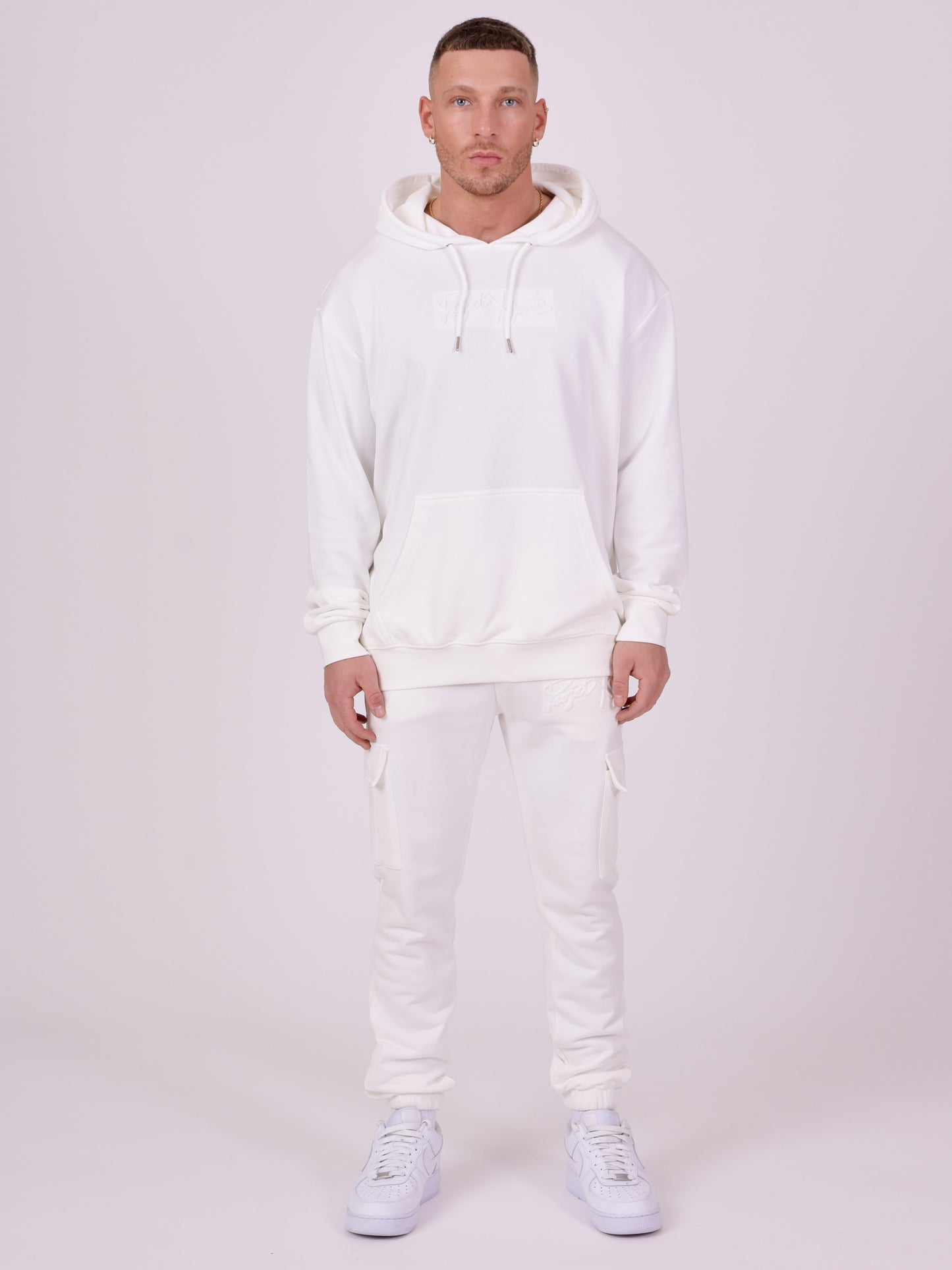 tu214907-blanc