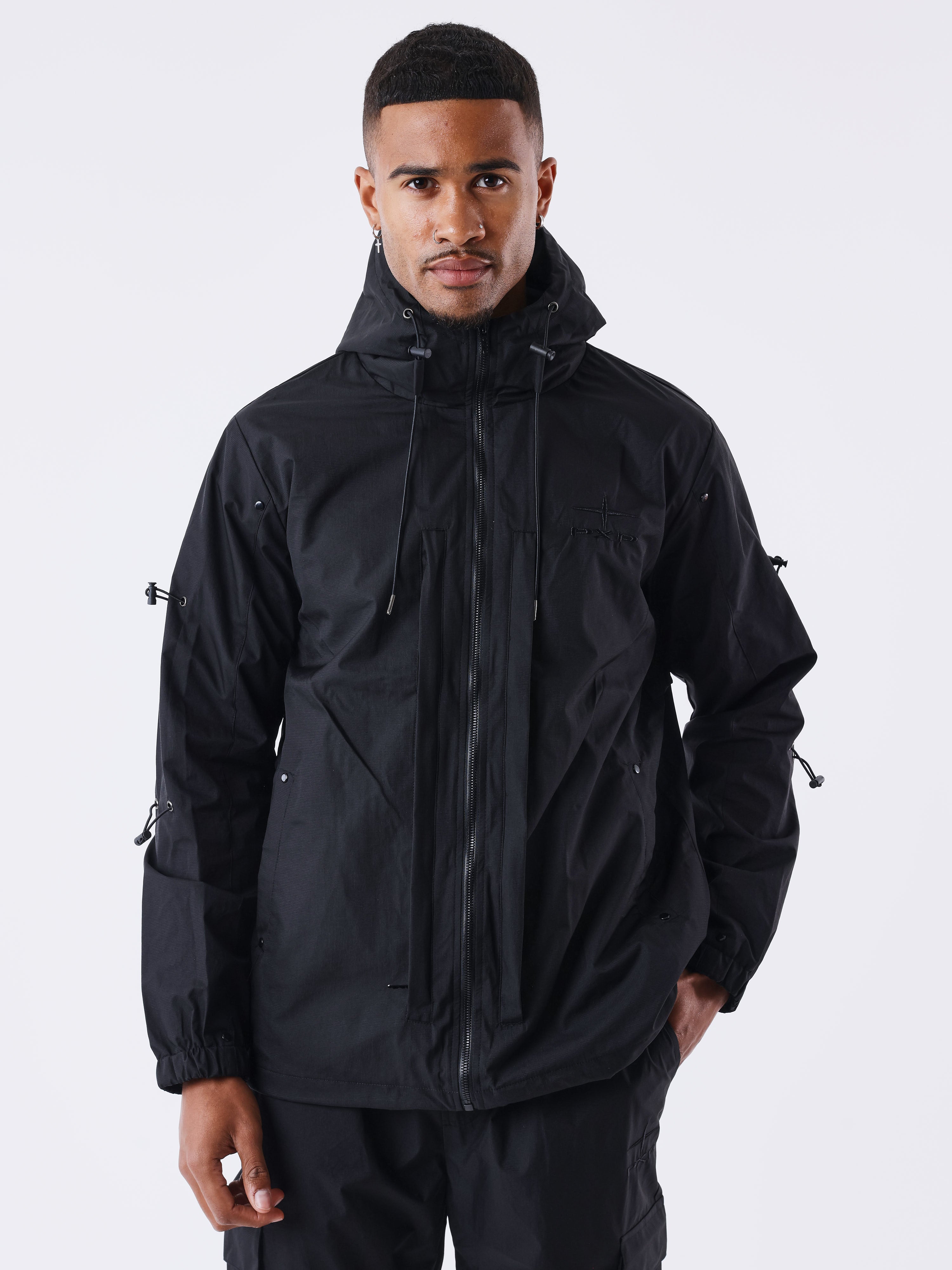 veste-a-capuche-technique-collaboration-kalash-noir