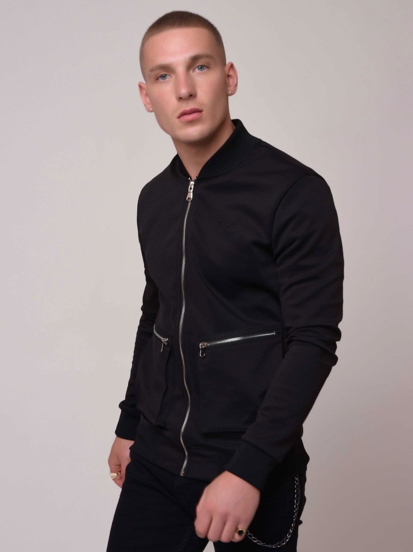 veste-col-teddy-avec-maxi-poche-zippee-1930030-noir