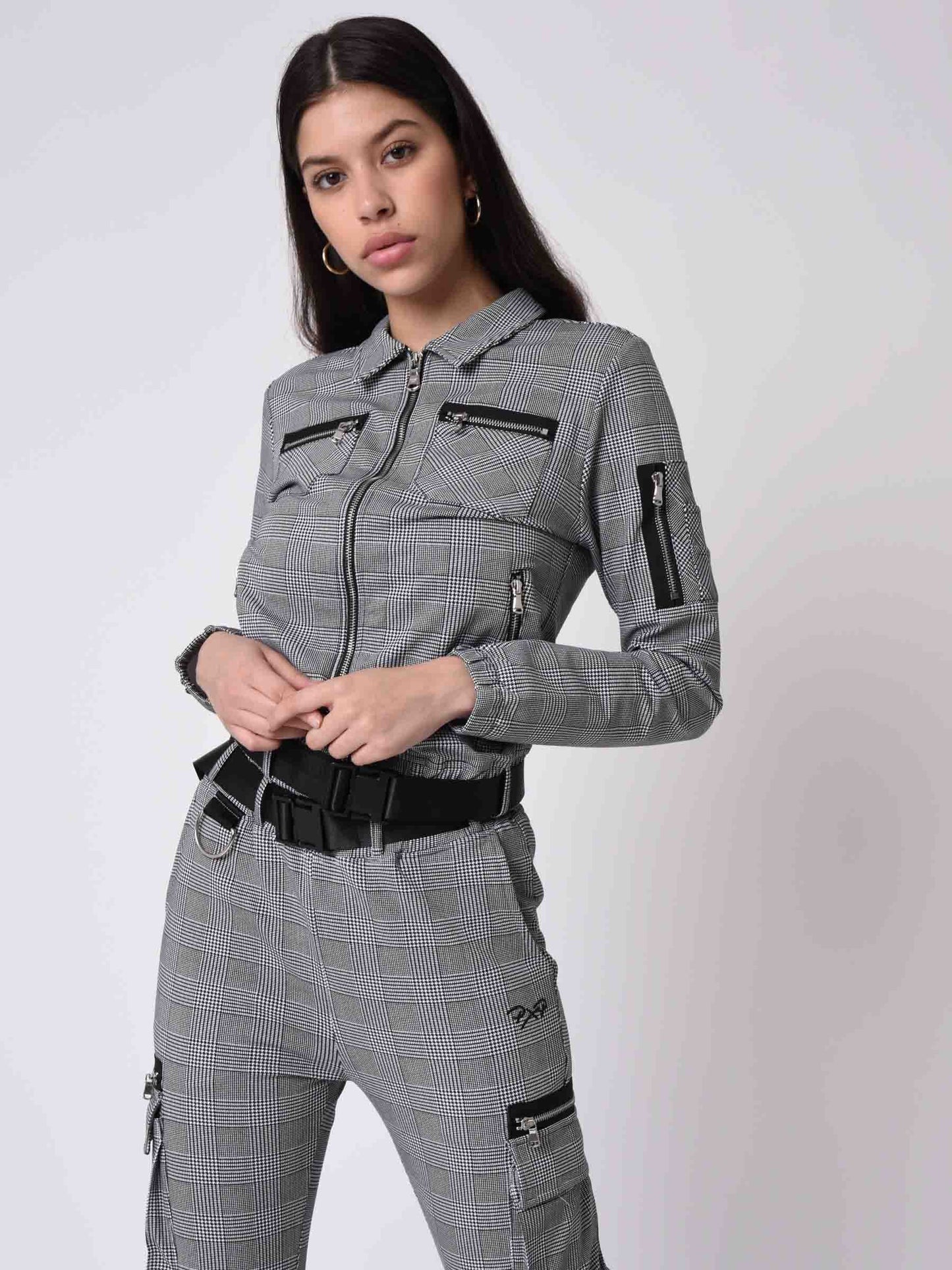 veste-courte-a-carreaux-a-zips-f193060-noir