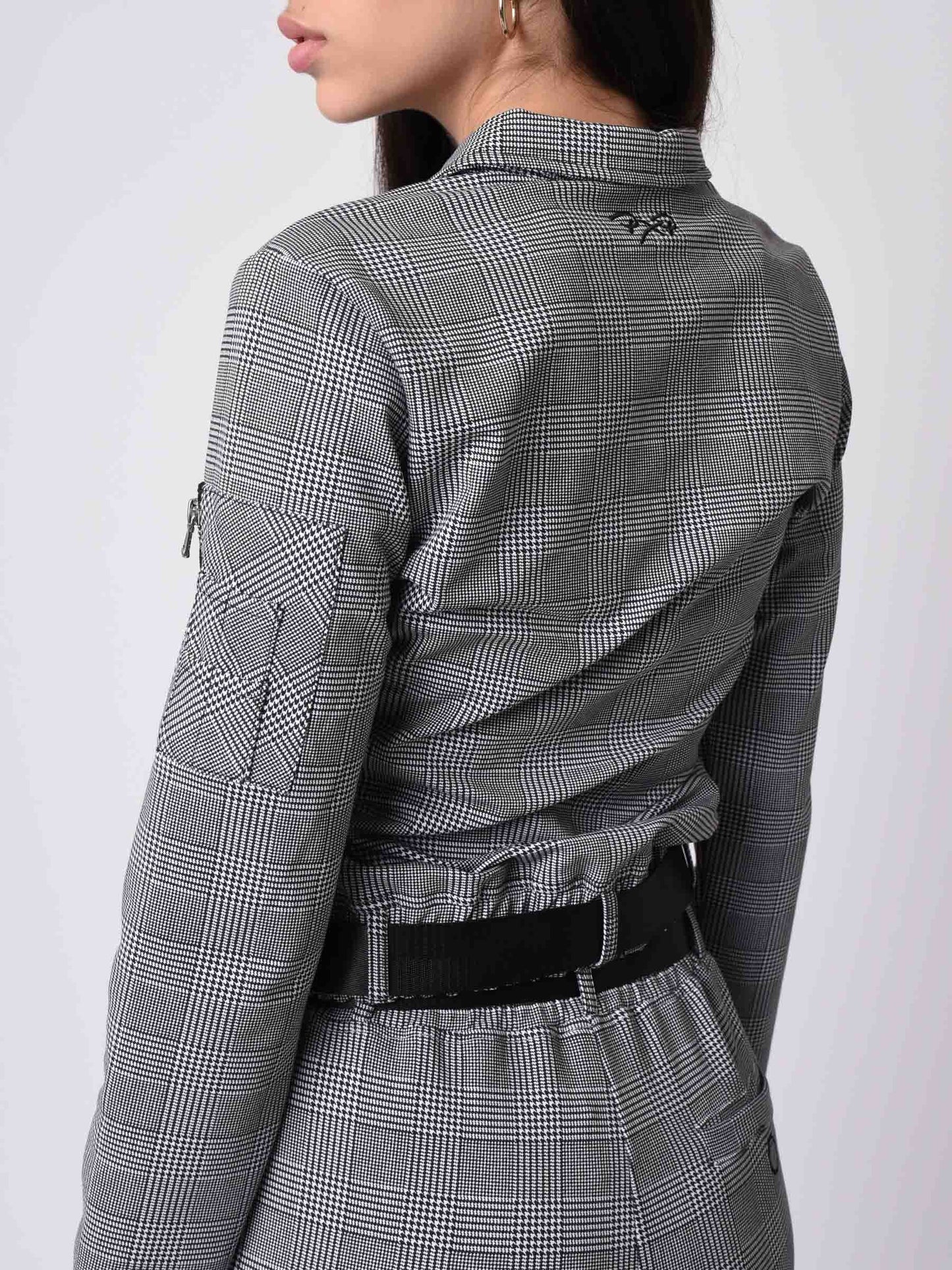 veste-courte-a-carreaux-a-zips-f193060-noir