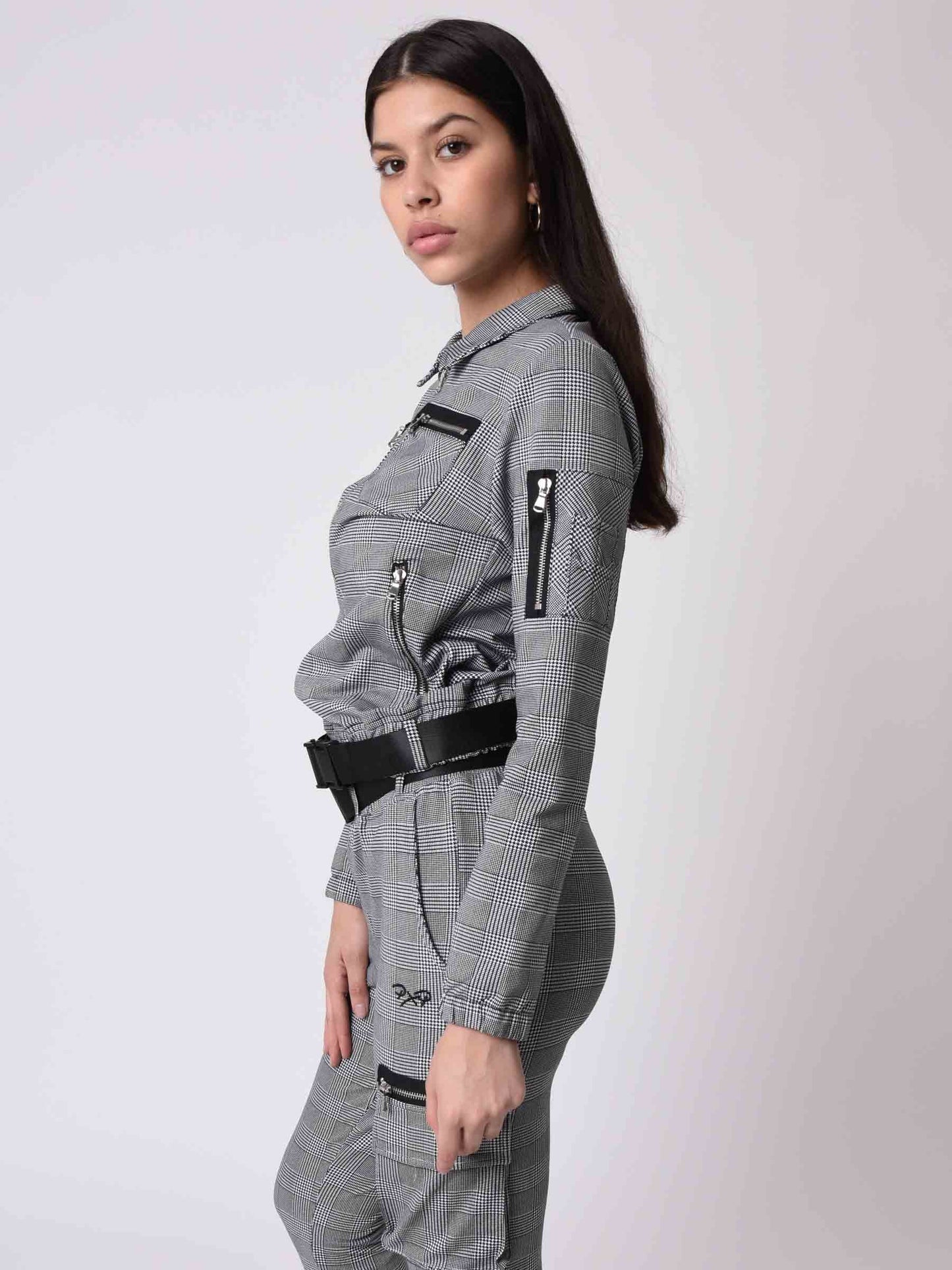 veste-courte-a-carreaux-a-zips-f193060-noir