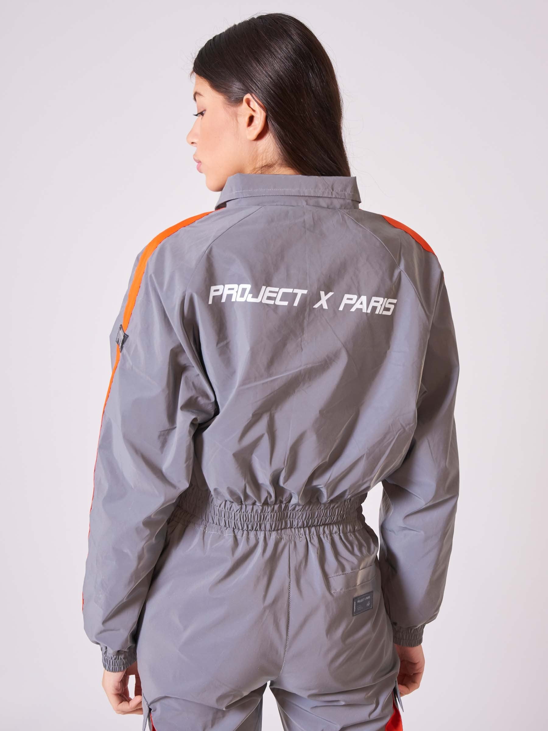 Kurze Jacke mit übergroßen Taschen-7