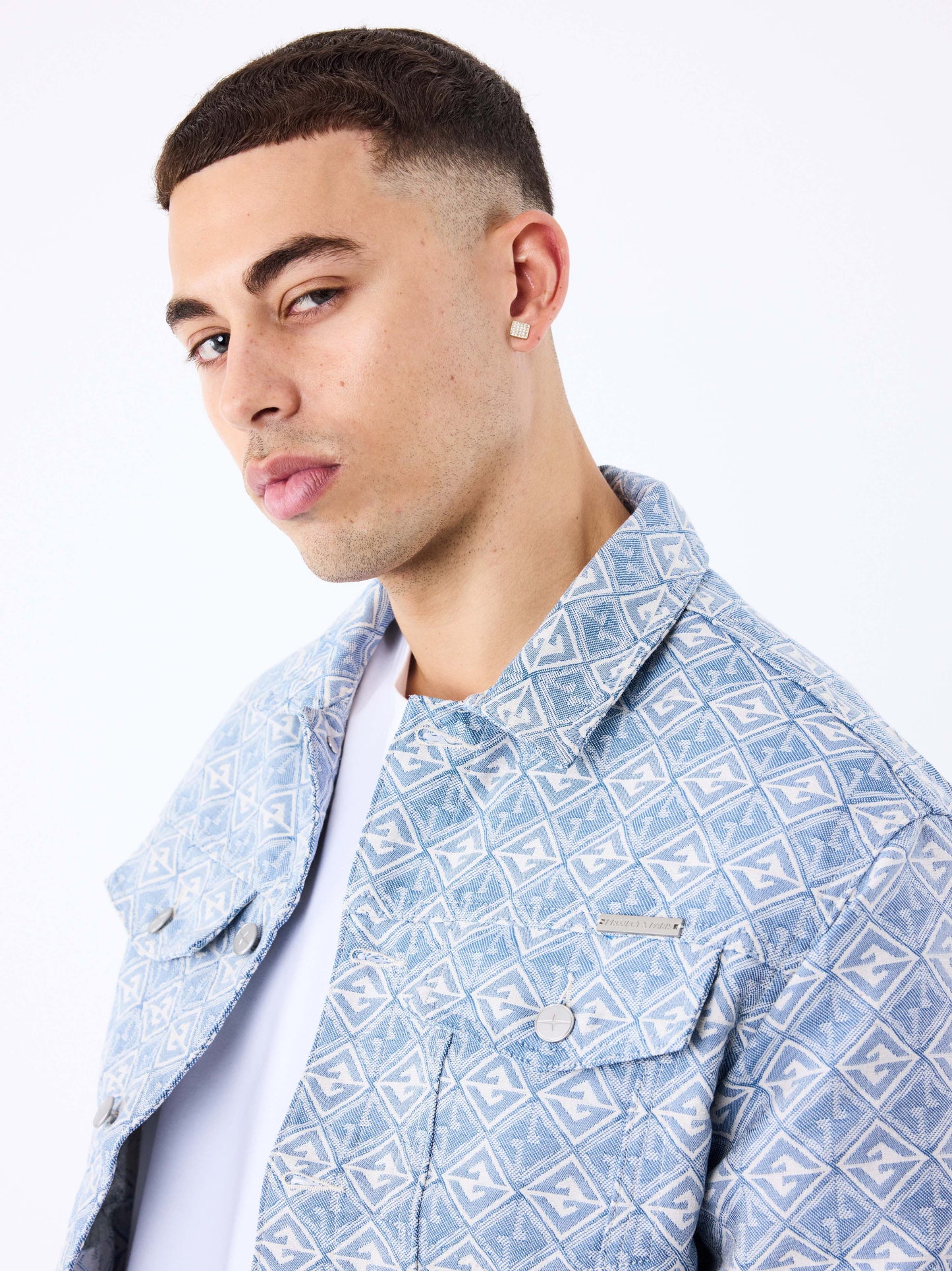 veste-en-toile-a-motif-geometrique-bleu