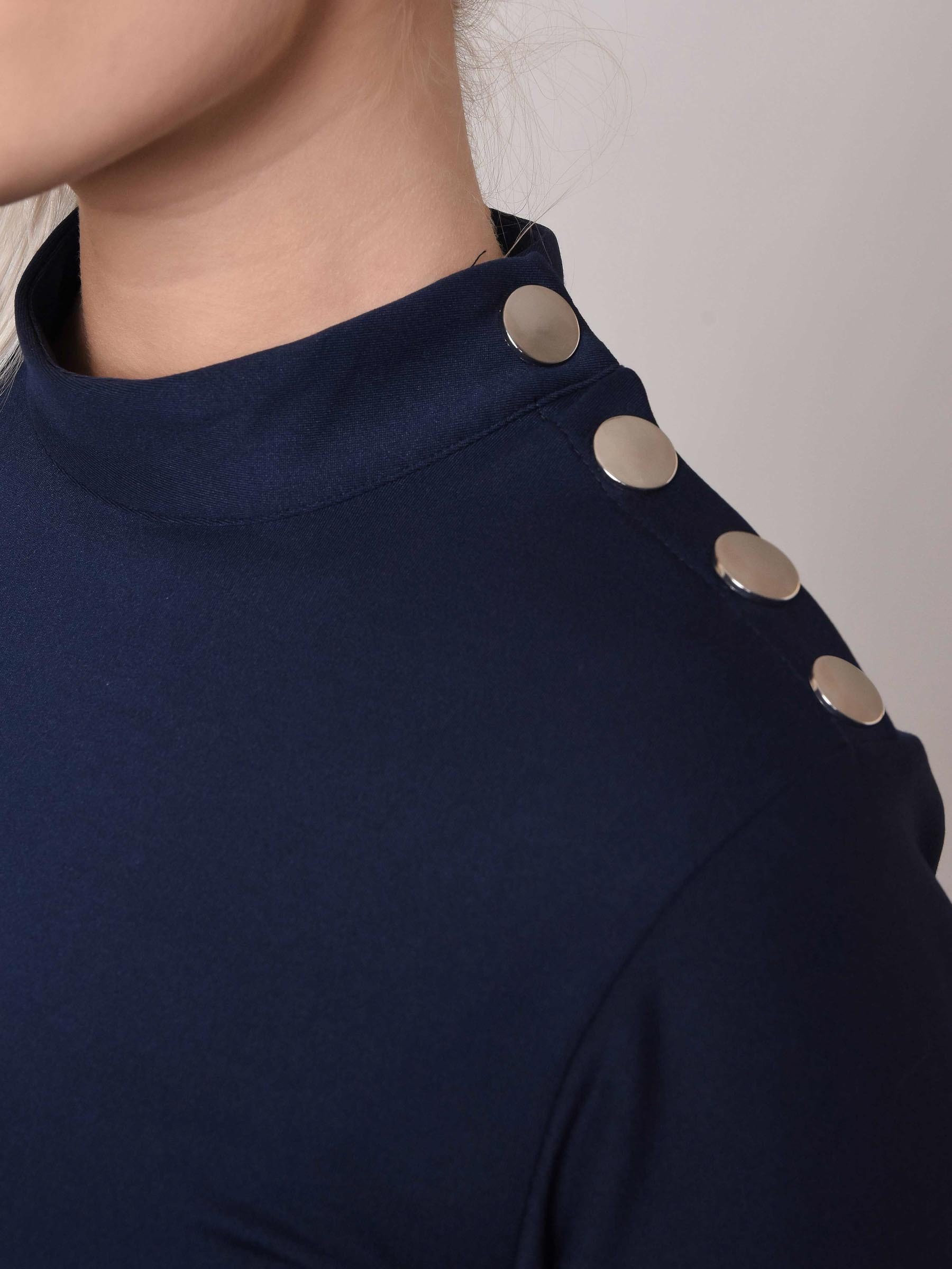 Pull col montant boutons argentes style officier