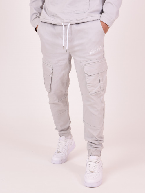 Jogg pant embossed pockets