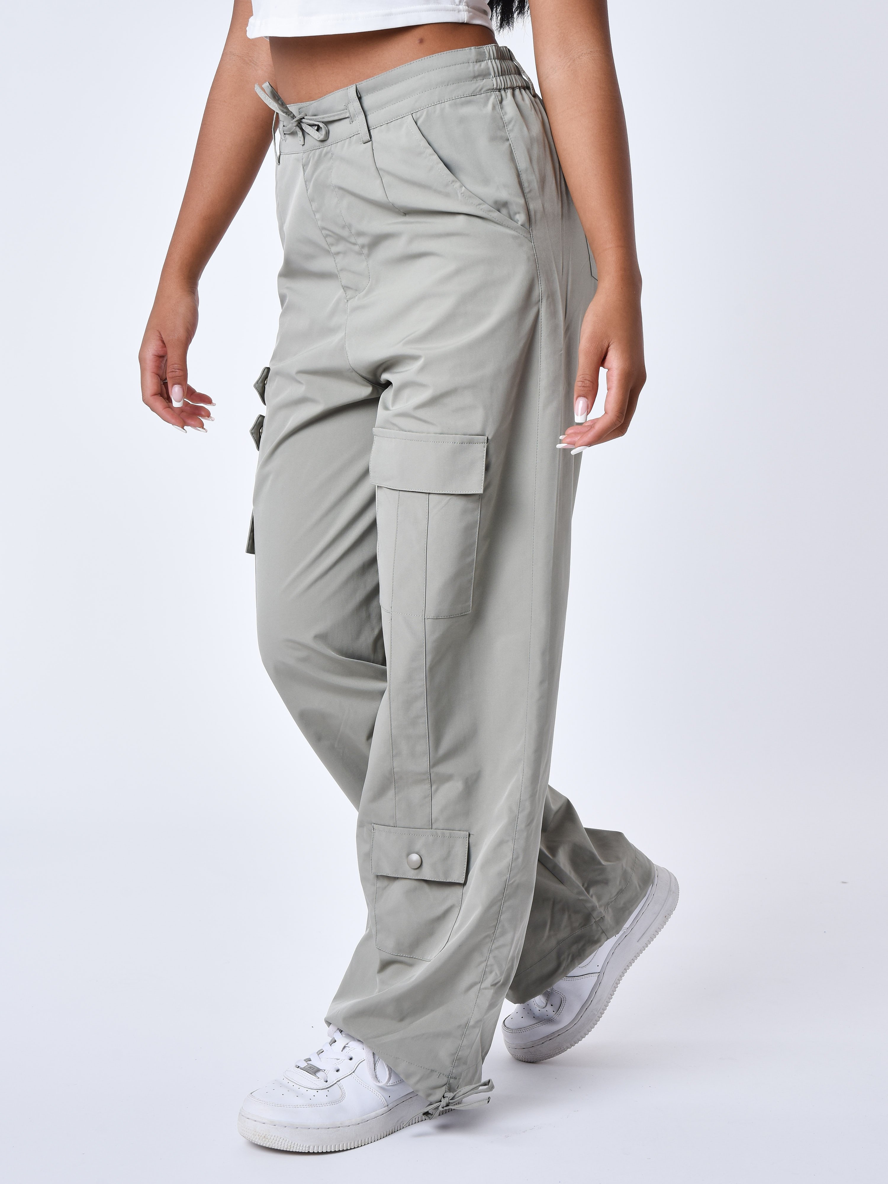 【U LAN】Deep multi 4 pocket wide cargo pants UNIONBAY mens Survivor Iv Relaxed Fit Cargo - Reg and Big