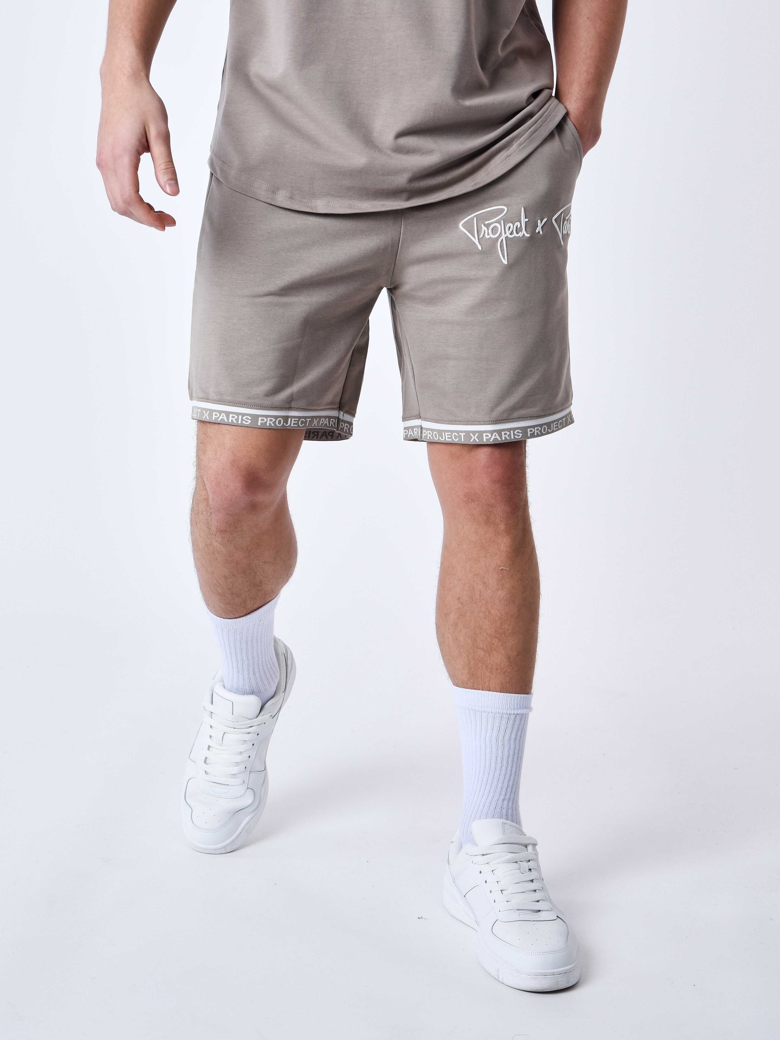 【CPGN STUDIO】Run Smile Embroidery Short Sleeve BOSS - Logo-badge swim shorts with degradé monogram print
