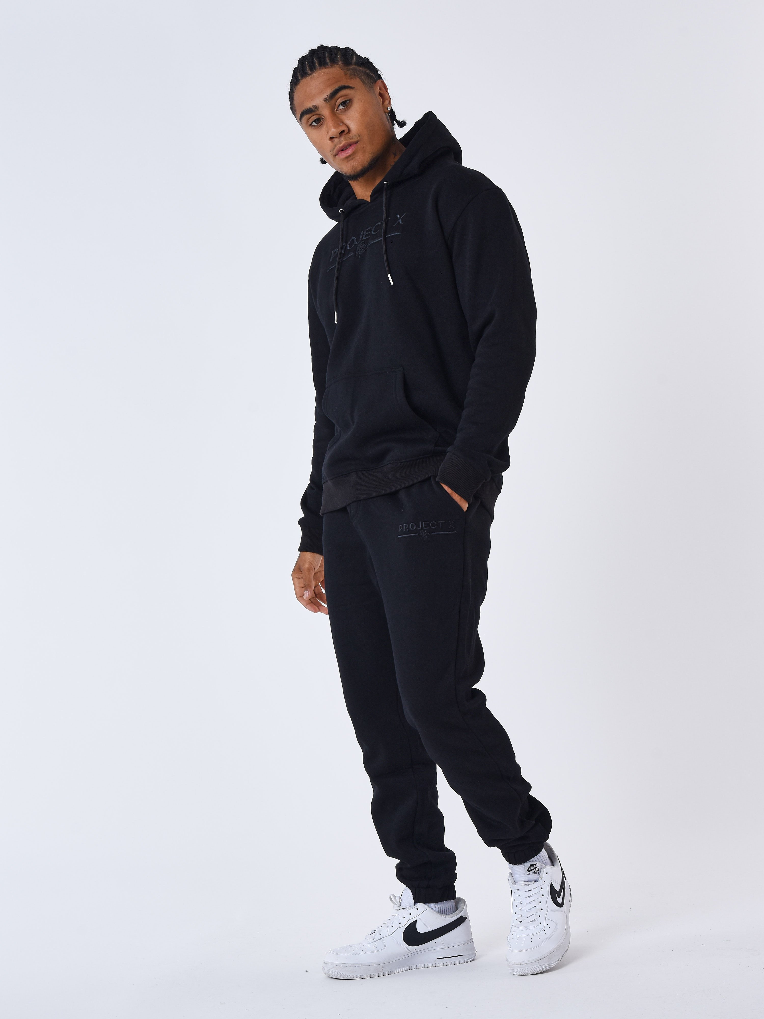 Jogging noir basique sale
