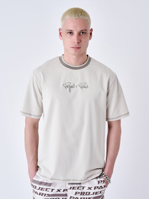 T-shirt clássica bordada