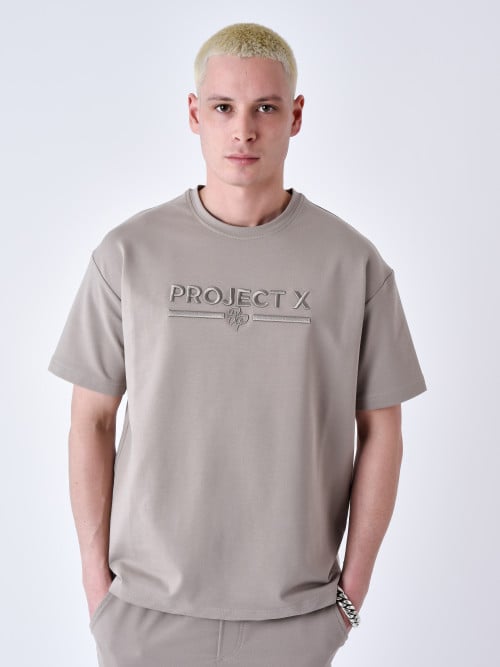T-shirt clássica bordada