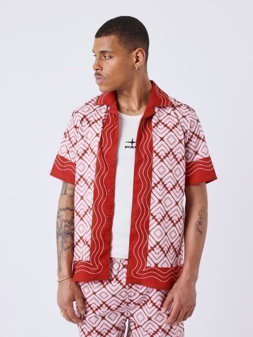 Geometric fluid shirt